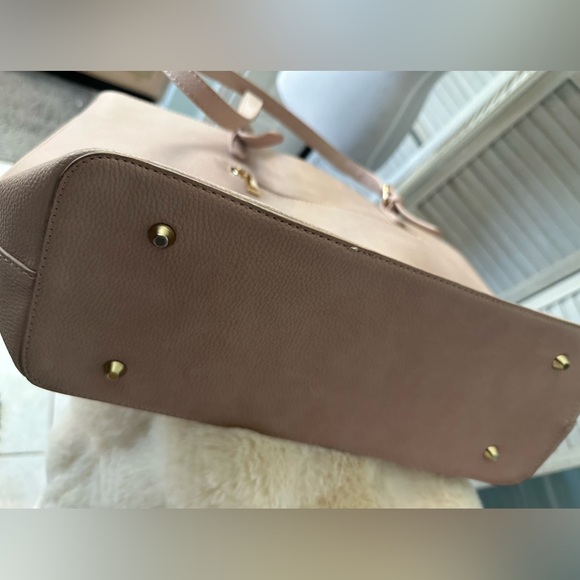 Madison West Oversized Neutral Blush Tote Bag - Picture 4 of 16